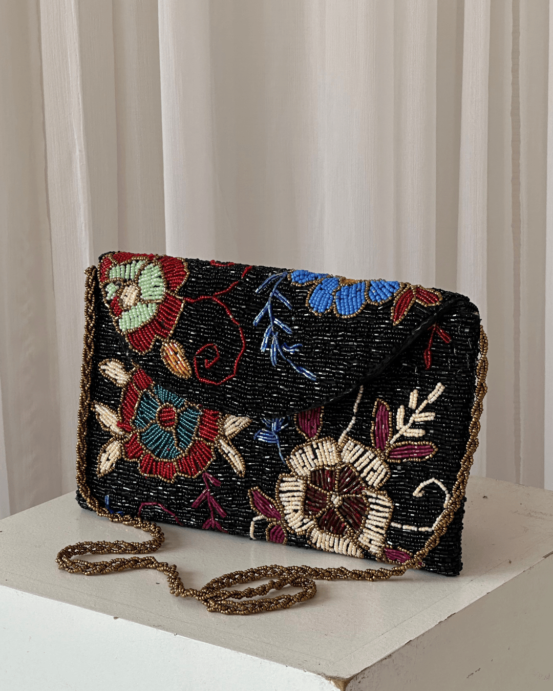 Potli Bags for Girls: The Ultimate Guide to Pakistan's Most Charming Handmade Accessory (2026) - Amal Ayub