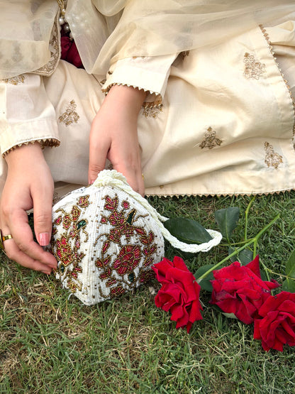 Pyramid Style Potli clutch